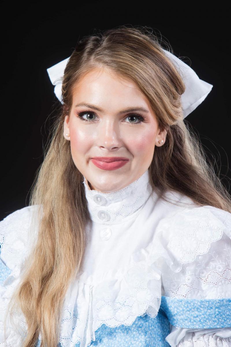 Interview: Brynna Horswell & Adam Campbell Of OKLAHOMA! At Charleston Light Opera Guild Image