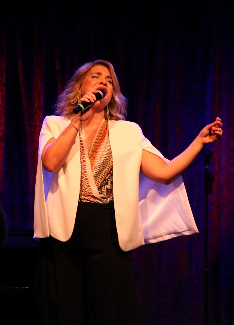BWW Review: NEW YORK: BIG CITY SONGBOOK Shines Like the Top of the Crysler Building at Birdland 