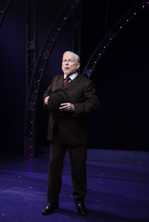 Photo Flash: First Look At Christina Bianco in FUNNY GIRL in Paris Image