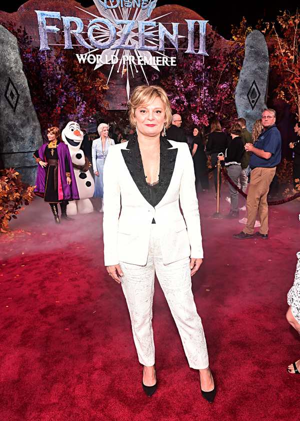 Photo Flash: See Idina Menzel, Jonathan Groff, and More at the FROZEN 2 Premiere! Image