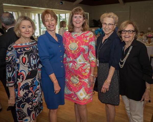 Nancy Bryant, Linda Carter, Marie Hanson, Judith Carney and Micki Peck Photo