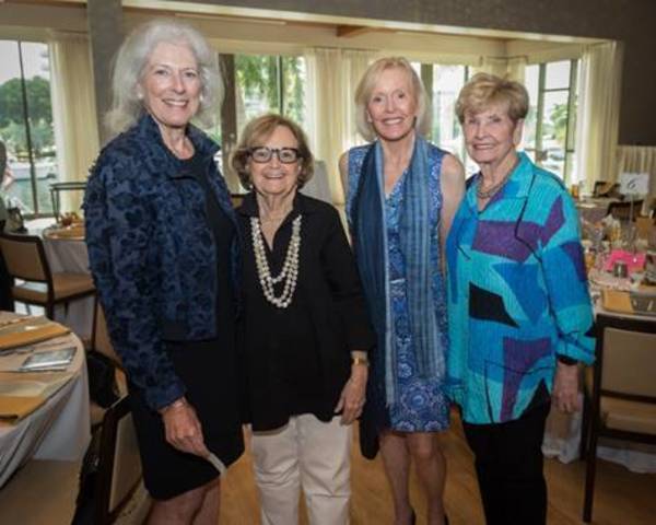 Ruth Anderson-Coggeshall, Micki Peck, Sally Oâ€™Loughlin and Elaine Krupnick Photo