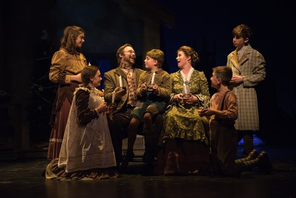 Photo Flash: A CHRISTMAS CAROL Opens Next Week At Omaha Community Playhouse Image