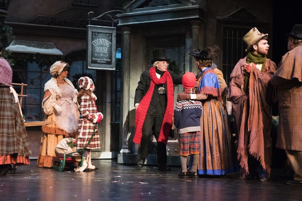 Photo Flash: A CHRISTMAS CAROL Opens Next Week At Omaha Community Playhouse Image