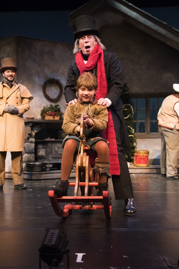 Photo Flash: A CHRISTMAS CAROL Opens Next Week At Omaha Community Playhouse Image