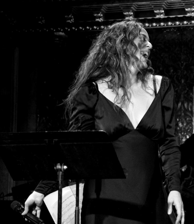 BWW Review: Melissa Errico Continues AN EVEN GRANDER AFFAIR With Throngs of Fans at 54 Below 