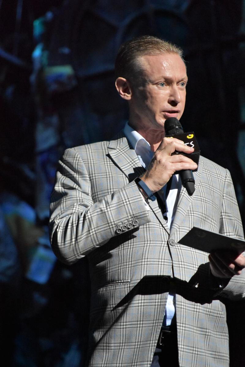 Photo Coverage: CATS Opens Four-Week Limited Engagement in Manila, Now Thru 1 Dec. Image