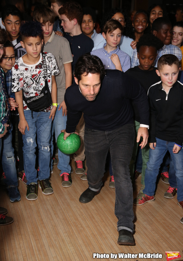 Photo Coverage: Broadway Stars Come Out For the 8th Annual Paul Rudd All-Star Bowling Benefit for SAY Image