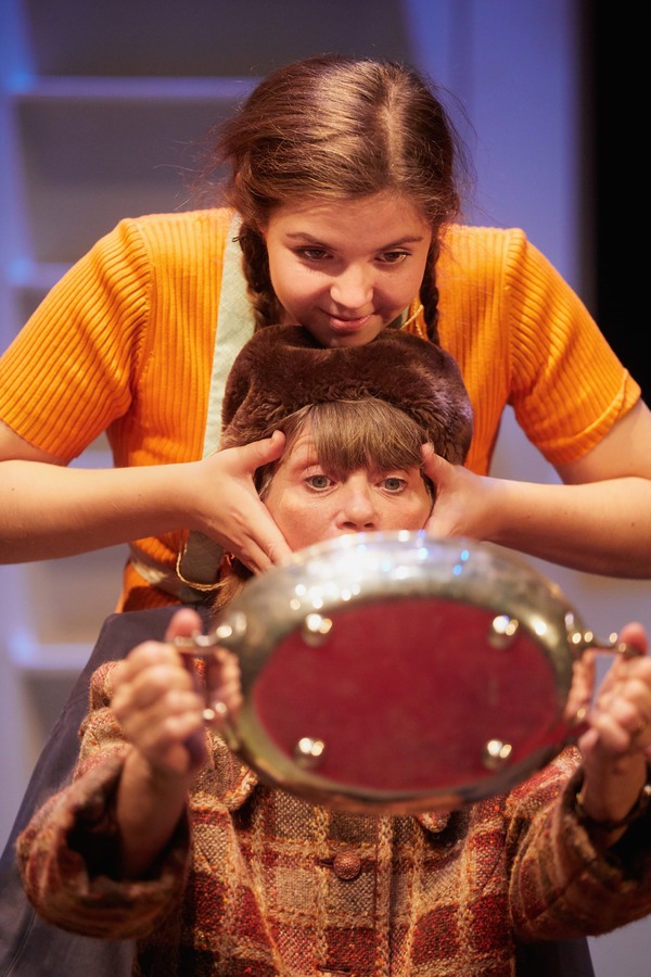 Photo Flash: First Look at MY MOTHER SAID I NEVER SHOULD at Sheffield Theatres Image