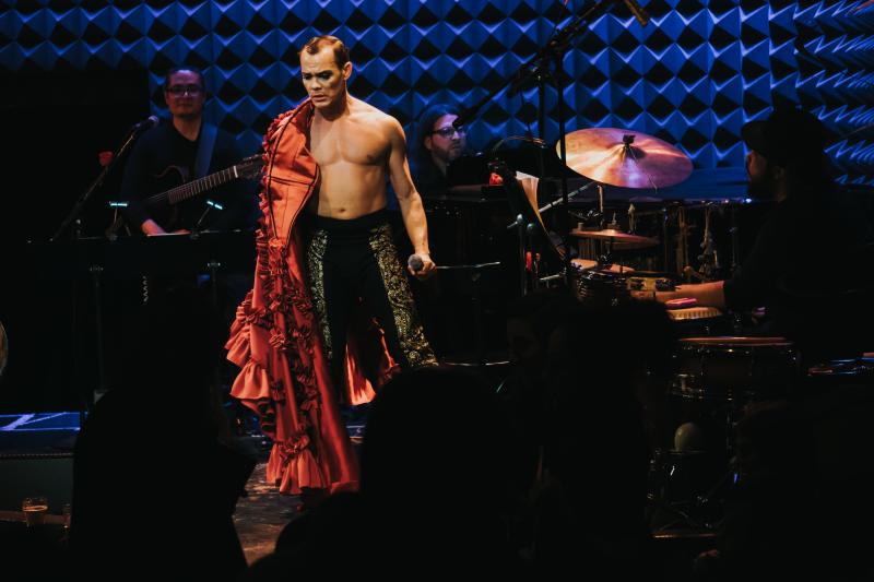 Review: Migguel Anggelo Enthralls with LATINXOXO at Joe's Pub 