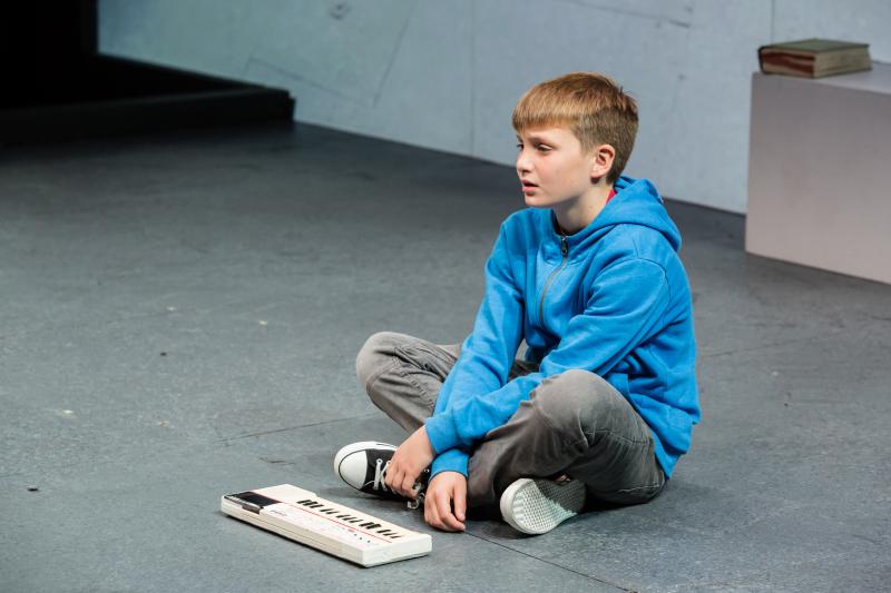 Review: HAMNET Explores the Complexities of a Famous Father Through the Eyes of a Child at Next Wave 2019 