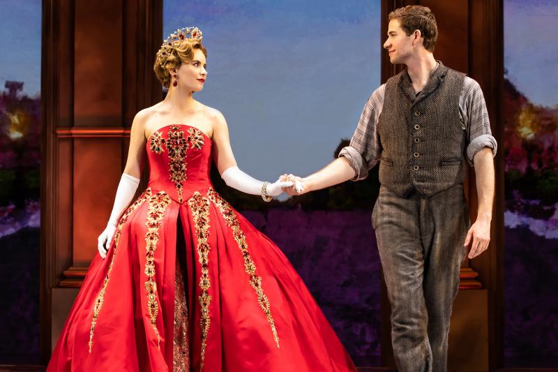 BWW Review: Gorgeous but Flawed Stage Adaptation of ANASTASIA Substitutes Whimsy for Stilted Drama 