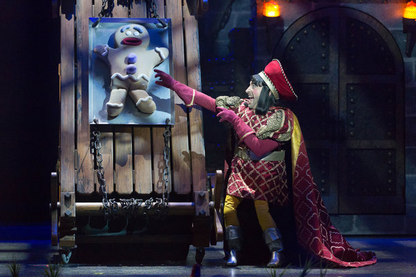 Photo Flash: SHREK THE MUSICAL Opens at the Walnut Street Theatre 