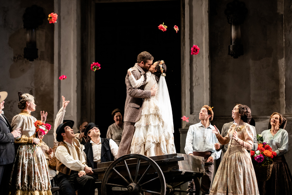 Photo Flash: First Look At DON GIOVANNI At Lyric Opera of Chicago Image
