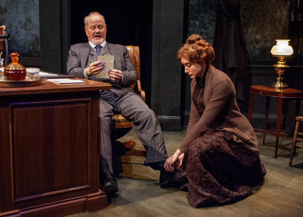 Photo Flash: TimeLine Theatre Presents RUTHERFORD AND SON Image