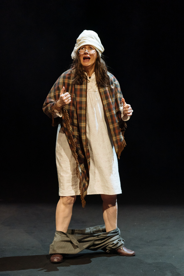Photo Flash: First Look at THE CANTERVILLE GHOST at the Unicorn Theatre Image