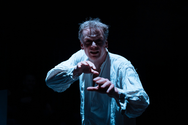 Photo Flash: First Look at THE CANTERVILLE GHOST at the Unicorn Theatre 