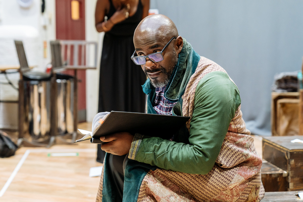 Photo Flash: First Look at A CHRISTMAS CAROL at the Old Vic Image