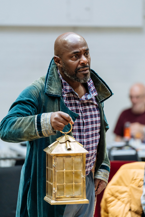 Photo Flash: First Look at A CHRISTMAS CAROL at the Old Vic Image
