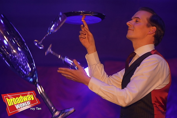 Photo Flash: First Look at LA CLIQUE at Leicester Square Spiegeltent Image