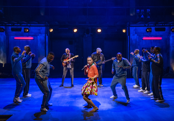 Photo Flash: Take a Look at Steppenwolf's World Premiere Production of LINDIWE Image