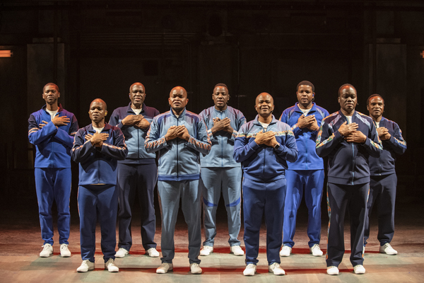Photo Flash: Take a Look at Steppenwolf's World Premiere Production of LINDIWE Image