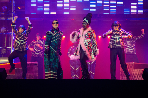 Photo Coverage: WE WILL ROCK YOU Arrives at Hulu Theater at Madison Square Garden Image