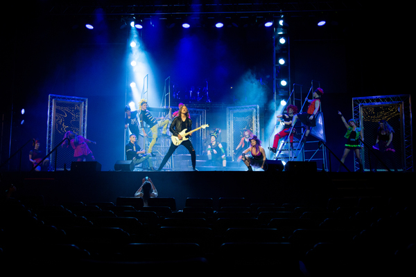 Photo Coverage: WE WILL ROCK YOU Arrives at Hulu Theater at Madison Square Garden 