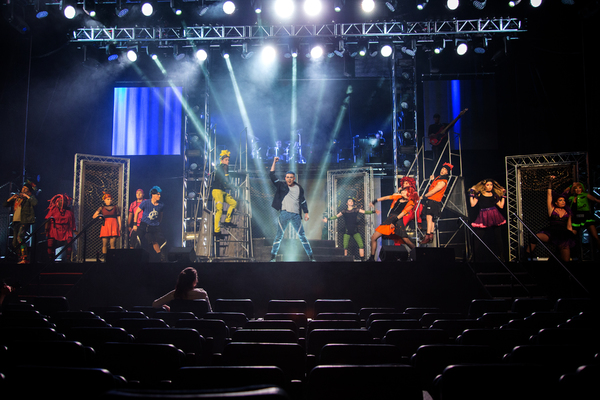 Photo Coverage: WE WILL ROCK YOU Arrives at Hulu Theater at Madison Square Garden Image