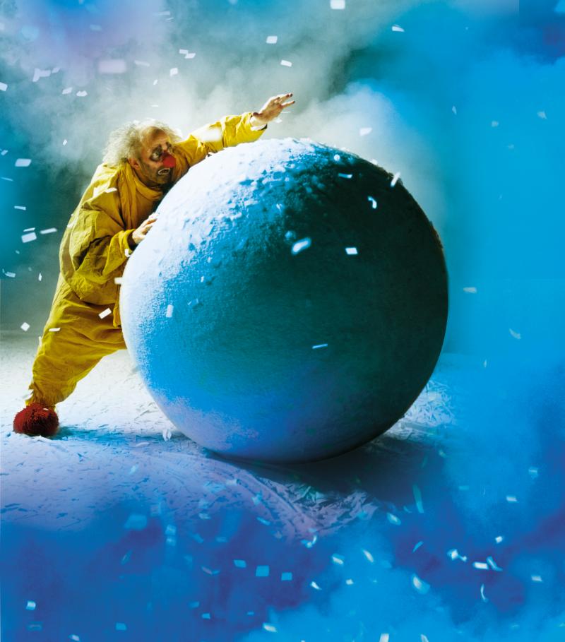 Review Entrancingly Funny Russian Clown Piece SLAVA'S SNOWSHOW Returns