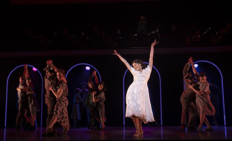 Review: New York City Center Presents EVITA In A Time When News Commentators Outshine Newsmakers Image