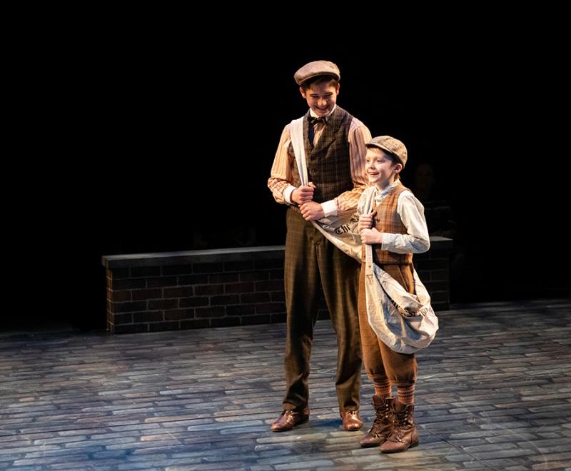 Review: DISNEY'S NEWSIES at Arena Stage 