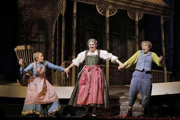 Photo Flash: San Francisco Opera Presents Engelbert Humperdinck's HANSEL AND GRETEL Image