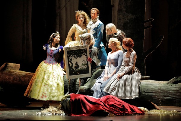 Photo Flash: San Francisco Opera Presents Engelbert Humperdinck's HANSEL AND GRETEL Image