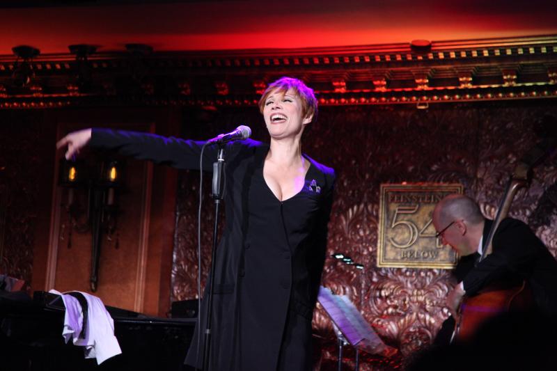 Review: Isabelle Georges Came, She Saw, She Conquered 54 Below with OH LA LA 