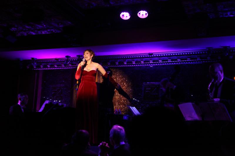 Review: Isabelle Georges Came, She Saw, She Conquered 54 Below with OH LA LA  Image