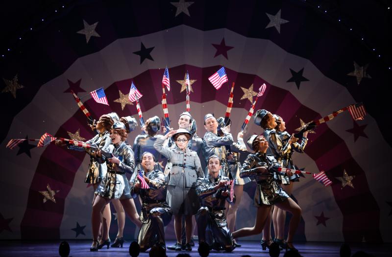 Review: FUNNY GIRL at Théâtre Marigny Image