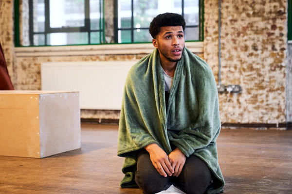 Photo Flash: Inside Rehearsal For HUNGER at Arcola Image
