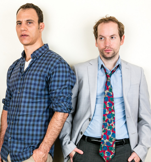 Photo Flash: First Look At The Knife Edge Production Of IN A DARK DARK HOUSE Image