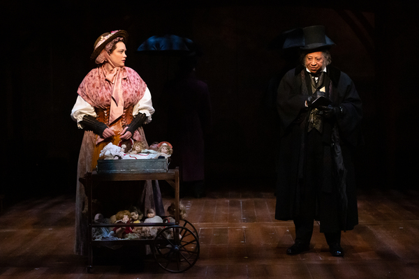 Photo Flash: First Look At A CHRISTMAS CAROL At Alley Theatre Image