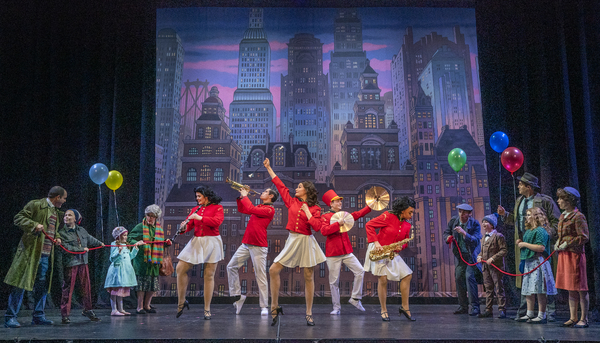 Photo Flash: First Look at MIRACLE ON 34TH STREET at the Argyle Theatre Image