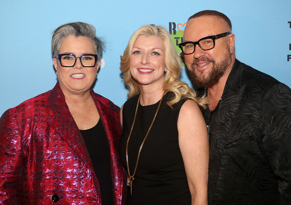 NEW YORK, NEW YORK - NOVEMBER 18: (L-R) Rosie O'Donnell, Honoree ASCAP's Beth Matthew Photo