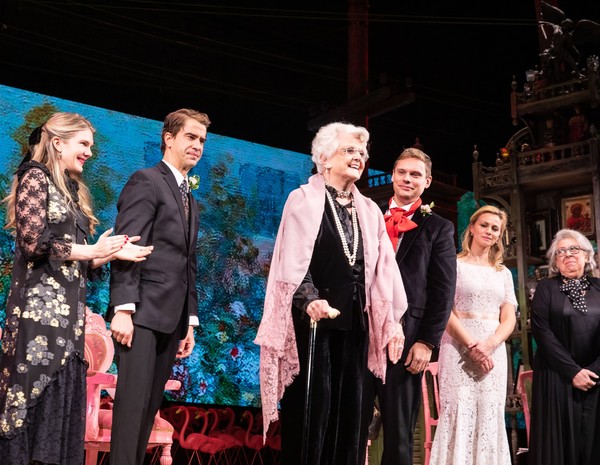 Lily Rabe, Hamish Linklater, Angela Lansbury, Tom Rhoads, Rebecca Night, Jayne Houdys Photo