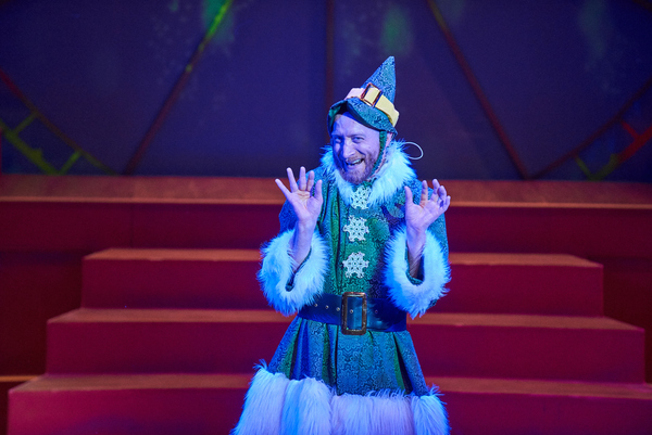 Photo Flash: First Look Into Aurora Theatre's CHRISTMAS CANTEEN Image