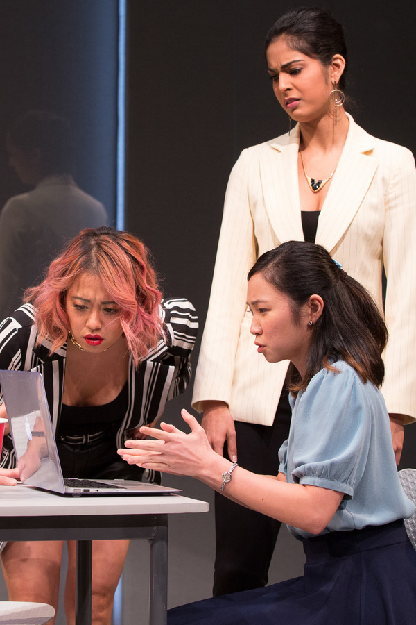 Photo Flash: Studio Theatre Extends US Premiere Of Anchuli Felicia King's WHITE PEARL Image