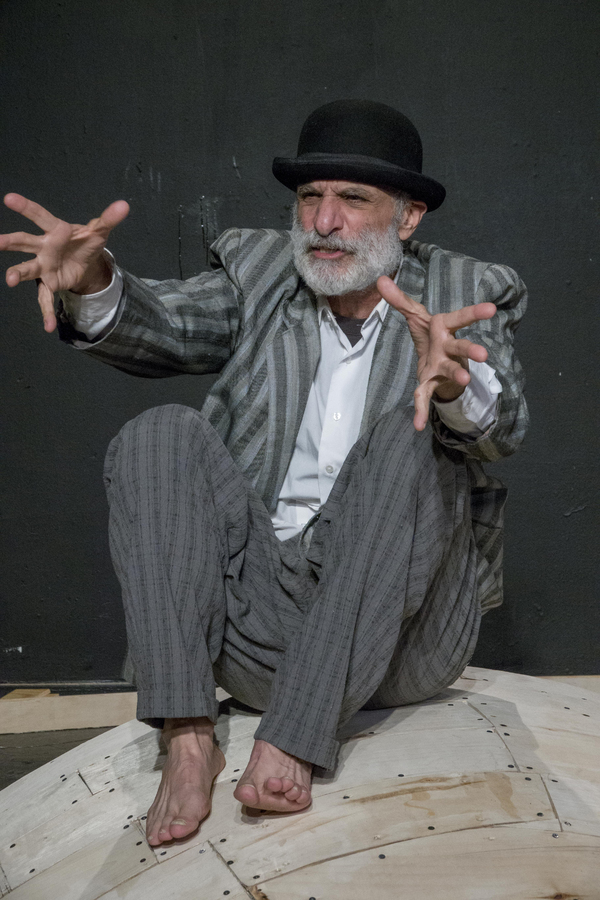 Photo Flash: First Look At WAITING FOR GODOT At Victory Gardens 