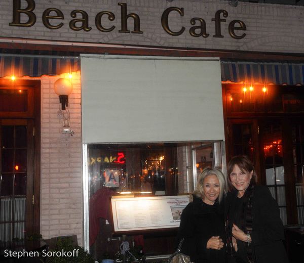 Photo Coverage: Michele Lee and Marilyn Maye Visit Tom Wopat at The Beach Cafe 