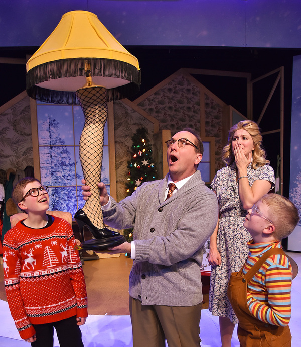 Photo Flash: Beef & Boards Dinner Theatre Presents A CHRISTMAS STORY Image