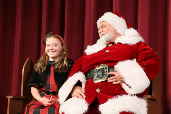 Photo Flash: MIRACLE ON 34TH STREET At the Bradley Playhouse Image