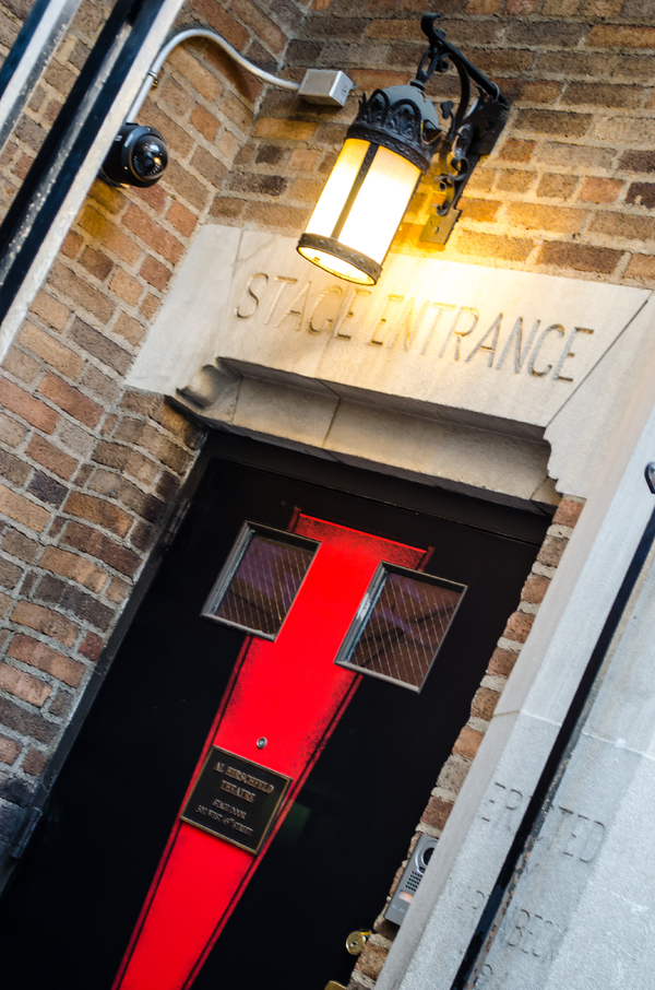 How to Stage Door a Broadway Show - The Ultimate Guide Image